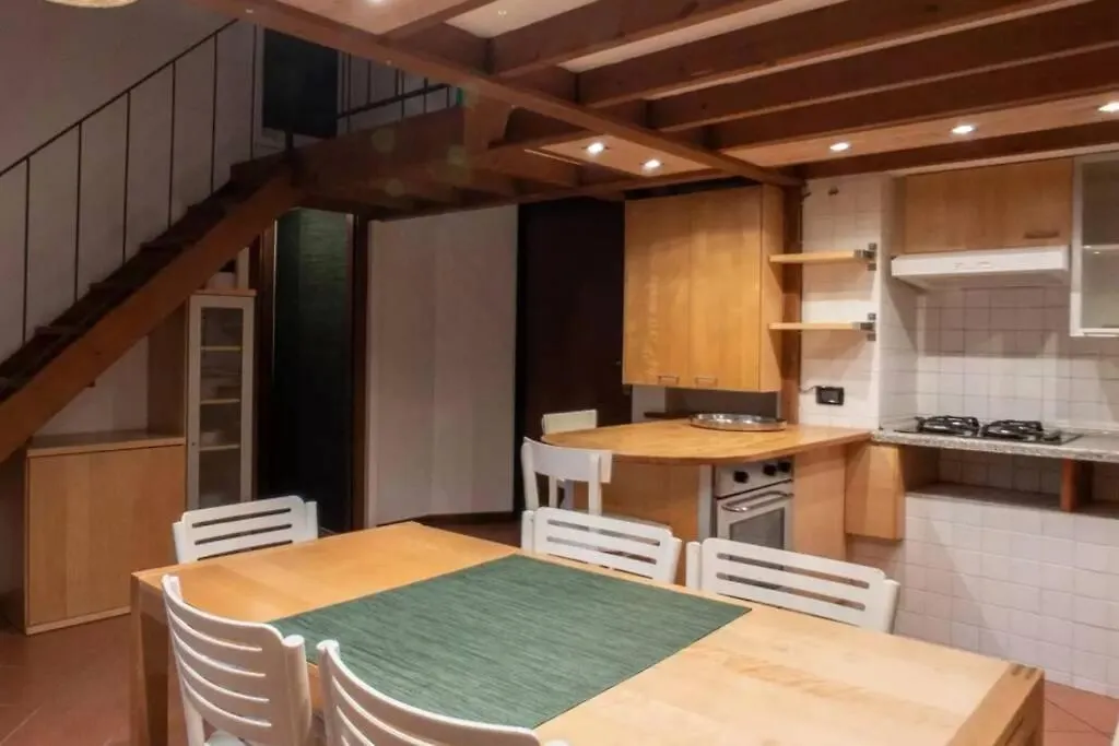 Apartment Architecture And Comfort In Milan